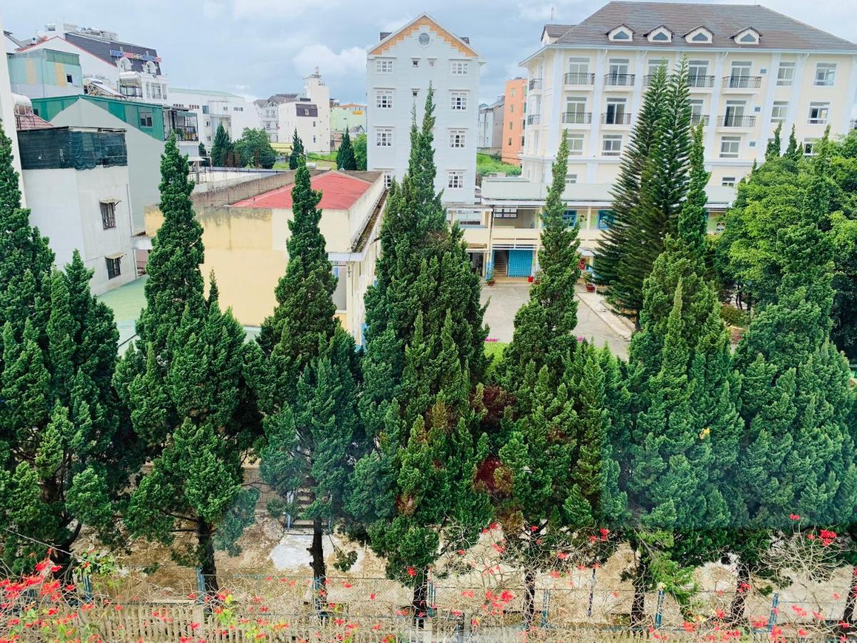 Khach San Xuan Quynh Da Lat Exterior foto